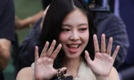 Jennie (BlackPink) sau khi xem Lisa nhảy thoát y