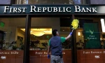 First Republic Bank của Mỹ phá sản, khách ồ ạt rút hơn 100 tỷ USD