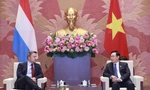 Chủ tịch Quốc hội Vương Đình Huệ tiếp Thủ tướng Luxembourg Xavier Bettel