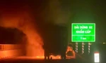 Xe tải bốc cháy dữ dội trên cao tốc Vĩnh Hảo - Phan Thiết