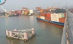 Tàu 4.600 tấn va vào cầu Đồng Nai