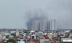 Nổ bình gas trong tiệc liên hoan ở Hà Đông, cột khói ngùn ngụt