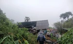 Lại sạt lở vùi lấp 4 ngôi nhà ở Lào Cai, 7 người mất tích