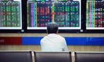 Cổ phiếu trụ suy yếu, VN-Index 'quay đầu' trước đỉnh cũ