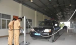 50 cảnh sát giao thông hỗ trợ các trung tâm đăng kiểm