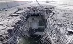 Nga nói cây cầu quan trọng nối Kherson và Crimea hứng bốn tên lửa