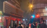 Cháy tại ngôi nhà kinh doanh vàng bạc trên phố Hoàng Cầu