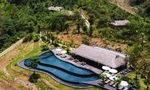Loạt khu nghỉ dưỡng tại Hòa Bình vướng vi phạm về xây dựng, đất đai