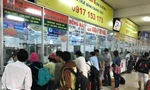 Xe khách dịp Tết ở TPHCM tăng giá cao nhất 60%