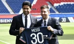 Ligue 1 của Pháp hứa hẹn sôi động hơn với thương vụ PSG mua Lionel Messi từ Barca. 