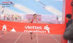 Nguyễn Thị Oanh chiến thắng trên đường chạy marathon xuyên 3 nước Đông Dương (ảnh BTC)