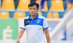 HLV Phan Thanh Hùng nhận lời dẫn dắt Bình Dương sau khi chia tay Quảng Ninh.