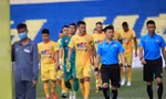 Đông Á Thanh Hoá xuất hiện hàng loạt ca COVID-19 ngay trước ngày khai mạc V-League. (ảnh Anh Tú)