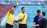 V-League cần xử nghiêm các hành vi biết luật nhưng vẫn vi phạm, phản ứng trọng tài (ảnh B.C)