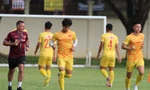 U22 Việt Nam đã có buổi tập đầu tiên tại Phnom Penh vào chiều 26/4 (ảnh Hữu Phạm)