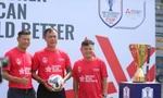 Các cựu tuyển thủ quốc gia Việt Nam trong sự kiện ASEAN Cup 2024 Trophy Tour sáng 26/10 (ảnh V.A)