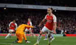 Đại thắng Liverpool, Arsenal phả hơi nóng vào ngôi đầu bảng