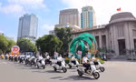 Lan tỏa thông điệp 'Sống chill - Thanh toán chất' trên đường phố Hà Nội