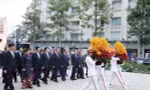 Lãnh đạo Đảng, Nhà nước dâng hương tưởng nhớ Chủ tịch Hồ Chí Minh và Chủ tịch Tôn Đức Thắng