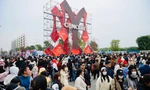 Biển người đổ về Hưng Yên