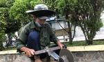 Những xóm nghề tha hương - Kỳ 4: 'Biệt đội' mài dao dạo… 