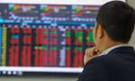 VN-Index thủng mốc 1.900 điểm, khối ngoại xả mạnh cổ phiếu trụ