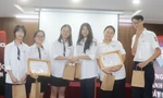Trận tranh biện mô phỏng Trường Teen: Thí sinh tung chiêu "đỉnh nóc, kịch trần"