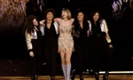 "Nữ tỷ phú tự thân" Taylor Swift thưởng 5000 tỷ đồng cho ê-kíp The Eras Tour