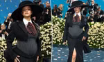 Rihanna chính là "sít rịt" Met Gala 2025: Mẹ bầu chiếm trọn spotlight thảm xanh