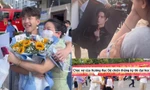 Độc lạ cách phụ huynh xứ Trung cổ vũ sĩ tử: Cầm ảnh idol, slogan "chất như nước cất"