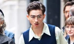 Timothée Chalamet được khen hết lời khi xuất hiện với tạo hình "ông chú U30"