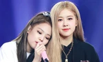 Rosé và Jennie khi chơi với idol nhóm khác đều có chung cách hành xử tinh tế này