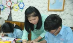 Nữ giáo viên nối gót ngoại và dì theo nghề dạy trẻ khuyết tật