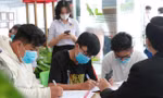 Thí sinh đăng ký nộp hồ sơ tại một trường đại học