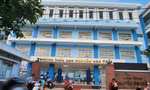 Tạm đình chỉ giáo viên đánh gãy ngón tay học sinh