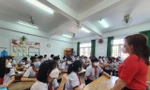 Học sinh TPHCM trong ngày đầu tiên đến trường 13/12