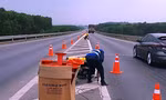 Thi công điều chỉnh bổ sung hệ thống an toàn trên cao tốc Cam Lộ - La Sơn