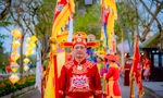 Độc đáo nghi thức 'Tiến vua' có một không hai xứ Huế