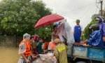 Mưa lớn kéo dài, Thừa Thiên-Huế rà soát sơ tán dân ra khỏi vùng nguy hiểm