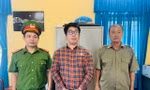 Nhân viên ngân hàng chiếm đoạt tiền tỷ của người thân để mua vàng