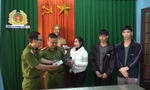 Hành động đẹp của hai thanh niên là dân quân và bảo vệ dân phố tại Huế