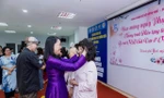 Món quà bất ngờ dành tặng nhiều bệnh nhân nữ nhân Ngày Phụ nữ Việt Nam