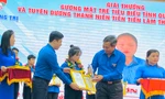 Trao giải Gương mặt trẻ Quảng Trị tiêu biểu và tuyên dương thanh niên tiên tiến làm theo lời Bác