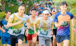 Hơn 500 vận động viên chạy vì môi trường dưới chân đèo Khánh Lê