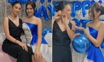 Tiểu Vy tháo trang sức đang đeo trên người làm quà sinh nhật cho Đỗ Thị Hà