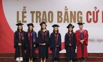 Lễ Tốt nghiệp, trao bằng Cử nhân bị dời tới lần thứ 3, sinh viên chịu ảnh hưởng thế nào?