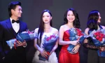 Samuel An tháp tùng 3 mỹ nhân AMEE, Salim, Trúc Anh trên thảm đỏ "Thiên Thần Hộ Mệnh"