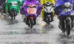 Áp thấp nhiệt đới tiến về miền Trung, nhiều nơi mưa đặc biệt to
