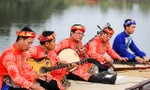 Các nghệ sĩ đờn ca tài tử biểu diễn. Ảnh: Báo Dân tộc và phát triển