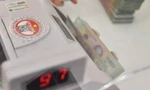 Có ngân hàng ‘áo gấm đi đêm’, đẩy lãi suất lên trên 10%/năm?